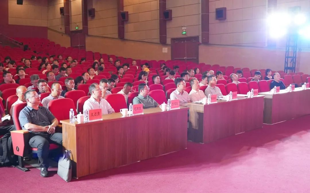 学校智能技术学部揭牌成立