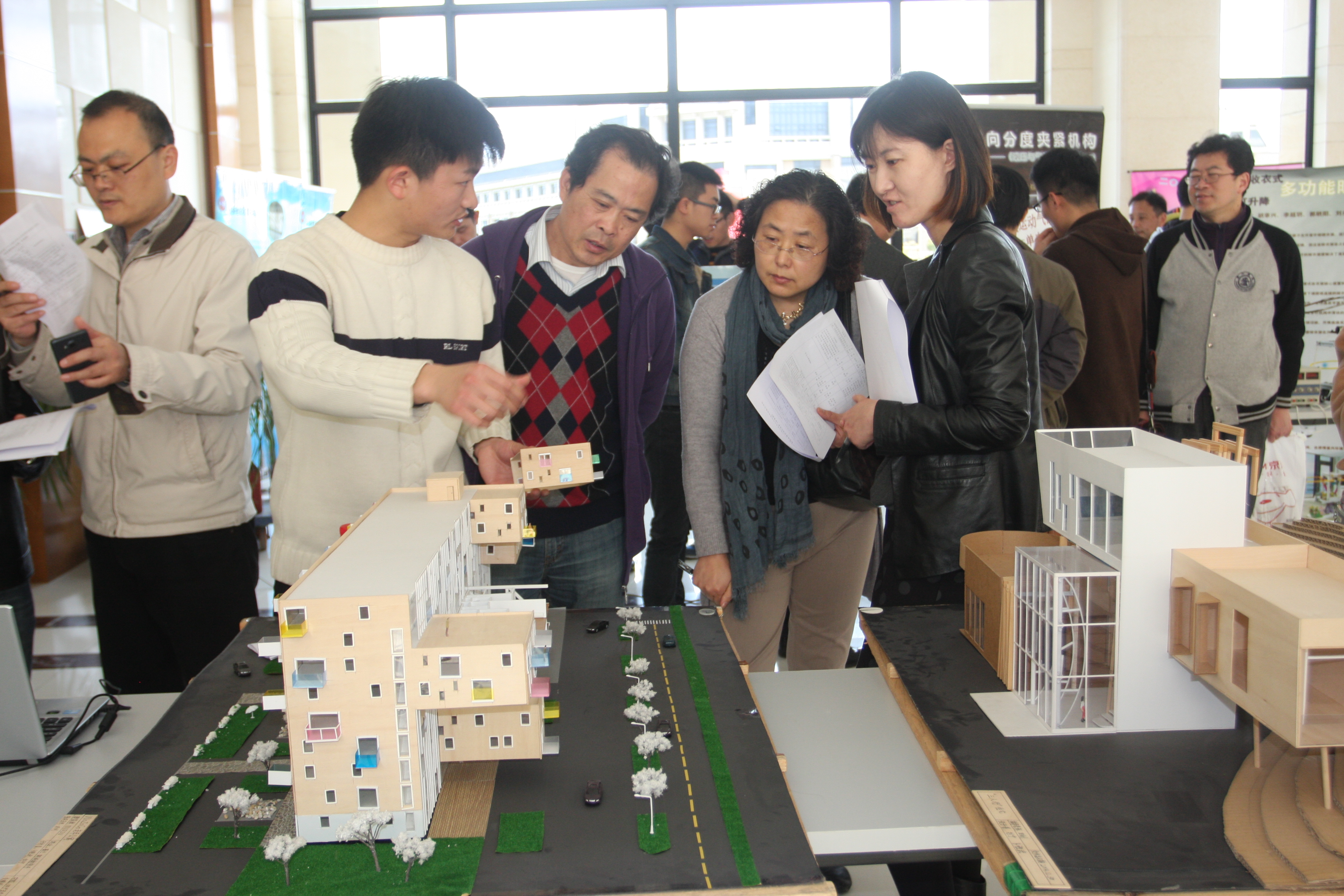 “汇创青春”大学生文化创意作品展示活动